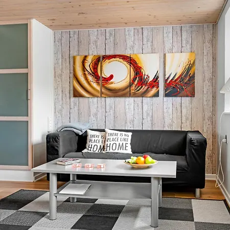 2 Bedroom Gorgeous In Thyholm